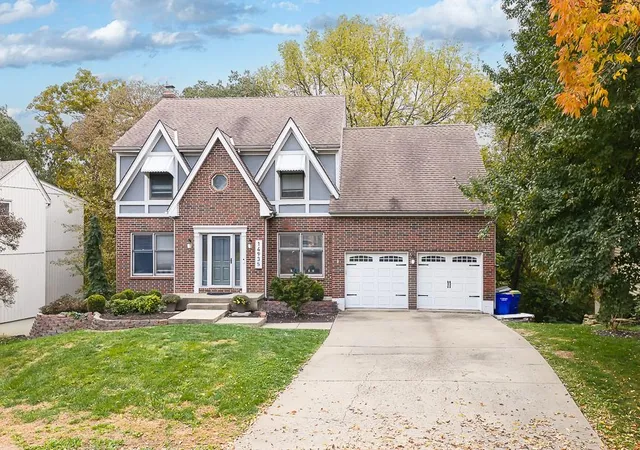 Photo 2 of Single family home for sale at 14935 W 76th Street, Shawnee, KS 66216 | MLS# 2649260 | Listing updated on 2026-10-30