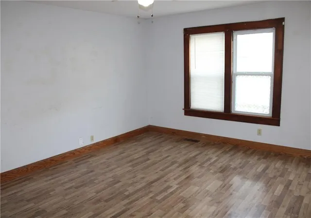 Photo 2 of Single family home for sale at 2018 S Broadway St, Pittsburg, KS 66762 | MLS# 2649262 | Listing updated on 2026-10-29