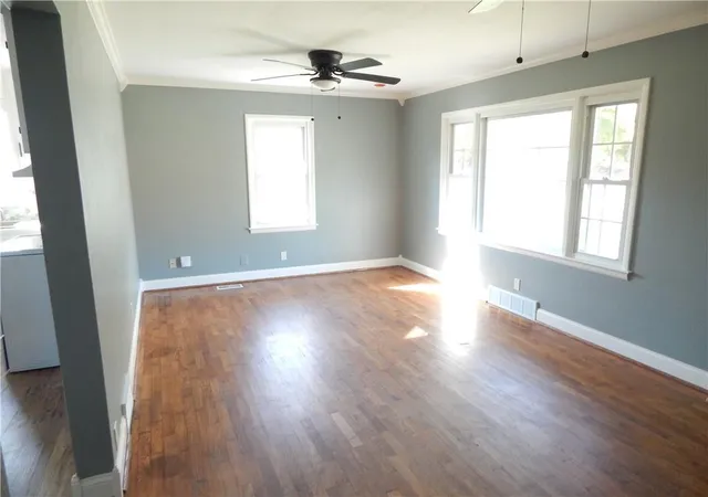 Photo 2 of Single family home for sale at 759 Pennsylvania Ave, Leavenworth, KS 66048 | MLS# 2649266 | Listing updated on 2026-10-30