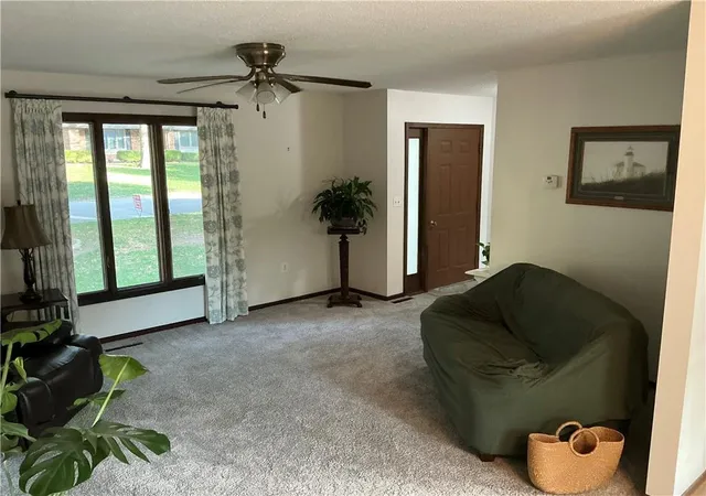 Photo 3 of Single family home for sale at 325 N Spruce St, Garnett, KS 66032 | MLS# 2649280 | Listing updated on 2026-10-29