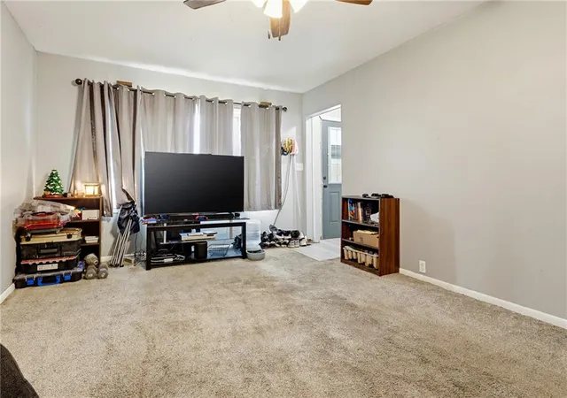 Photo 3 of Townhouse for sale at 1439 Broadway St, Chillicothe, MO 64601 | MLS# 2649292 | Listing updated on 2026-10-28