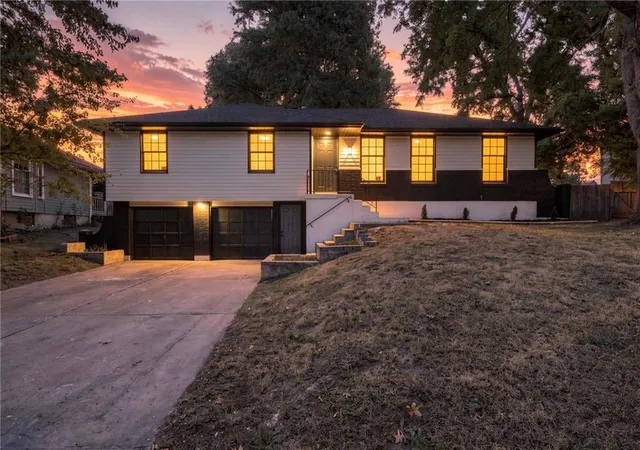 Photo 1 of Single family home for sale at 8006 E 163 Terrace, Belton, MO 64012 | MLS# 2649322 | Listing updated on 2026-10-29