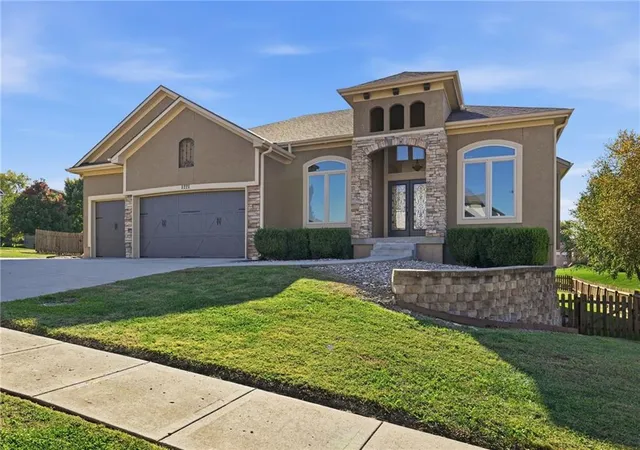 Photo 1 of Single family home for sale at 1221 Deaton Cir, Raymore, MO 64083 | MLS# 2649336 | Listing updated on 2026-10-29