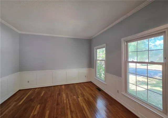 Photo 4 of Single family home for sale at 114th Terrace, Olathe, KS 66215 | MLS# 2649341 | Listing updated on 2026-10-29
