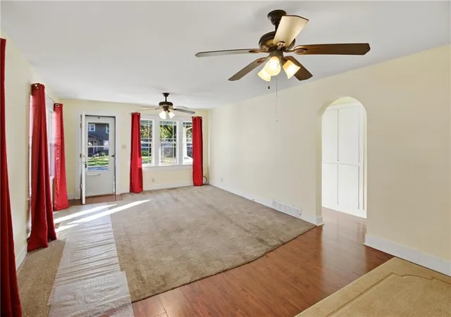 Photo 3 of Single family home for sale at 3141 Corning Ave, Parsons, KS 67357 | MLS# 2649384 | Listing updated on 2026-10-29