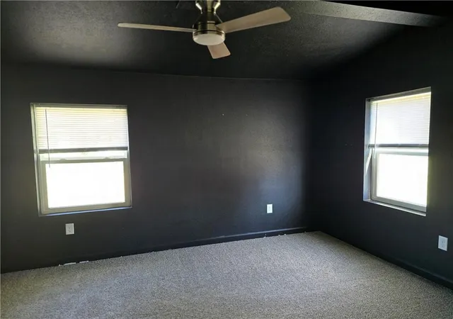 Photo 4 of Single family home for sale at 300 N Main St, Green Ridge, MO 65332 | MLS# 2649386 | Listing updated on 2026-10-29