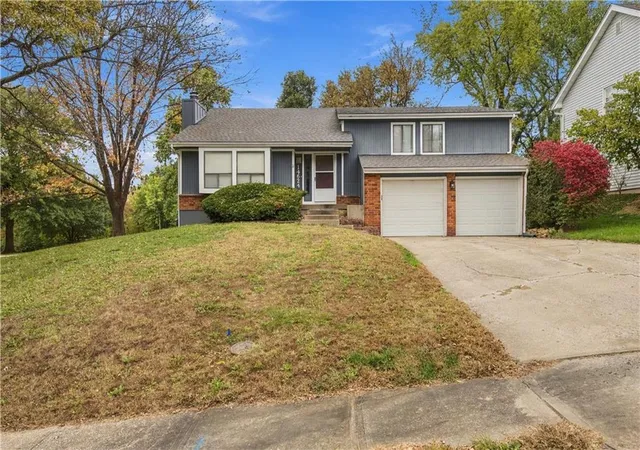 Single family home for sale at 14624 W 91st Place, Lenexa, KS 66215 | MLS# 2649420
