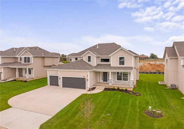 Single family home for sale at 2309 Wabash St, Olathe, KS 66061 | MLS# 2649430