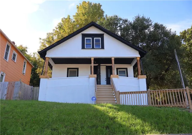 Photo 2 of Single family home for sale at 1227 Ruby Ave, Kansas City, KS 66103 | MLS# 2649435 | Listing updated on 2026-10-29