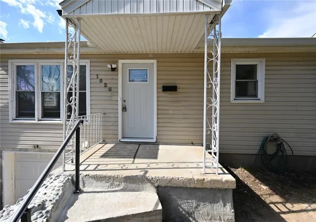 Photo 2 of Single family home for sale at 1926 Ewing Ave, Kansas City, MO 64126 | MLS# 2649459 | Listing updated on 2026-10-30