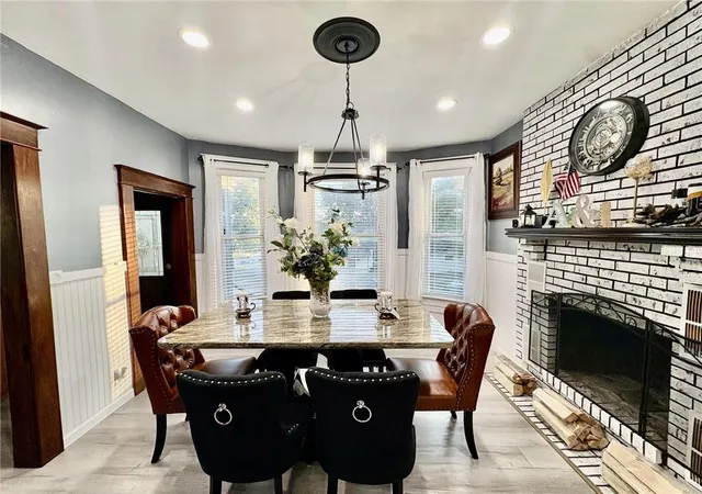 Photo 3 of Single family home for sale at 3025 Locust St, Saint Joseph, MO 64501 | MLS# 2649485 | Listing updated on 2026-10-30