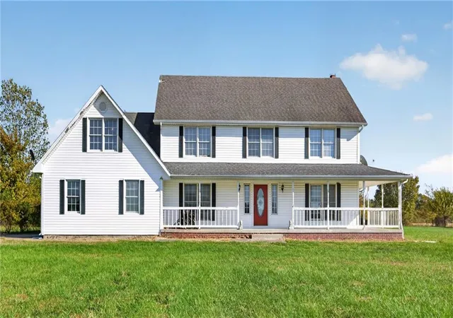 Photo 1 of Single family home for sale at 803 Ne Highway 69, Columbus, KS 66725 | MLS# 2649486 | Listing updated on 2026-10-29