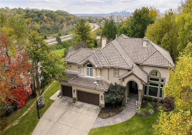 Photo 3 of Single family home for sale at 1205 NW 43rd Terrace, Kansas City, MO 64116 | MLS# 2649494 | Listing updated on 2026-10-30