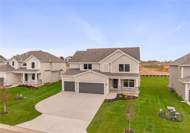 Single family home for sale at 2337 Wabash St, Olathe, KS 66061 | MLS# 2649508