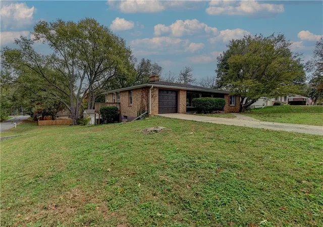 Photo 1 of Single family home for sale at 3239 N 66 Terrace, Kansas City, KS 66104 | MLS# 2649532 | Listing updated on 2026-10-30