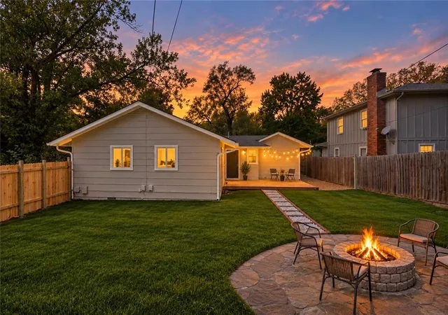 Photo 2 of Single family home for sale at 5300 W 79 Street, Prairie Village, KS 66208 | MLS# 2649606 | Listing updated on 2026-10-30