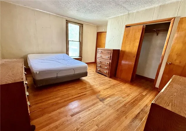 Photo 2 of Single family home for sale at 407 S 2nd Street, Richmond, MO 64085 | MLS# 2649667 | Listing updated on 2026-10-30