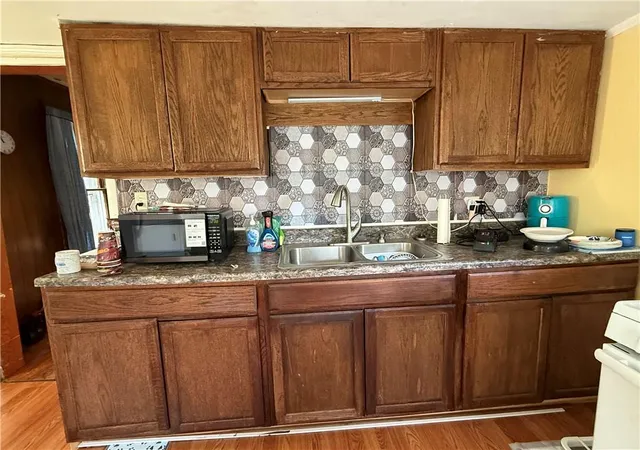 Photo 4 of Single family home for sale at 407 S 2nd Street, Richmond, MO 64085 | MLS# 2649667 | Listing updated on 2026-10-30