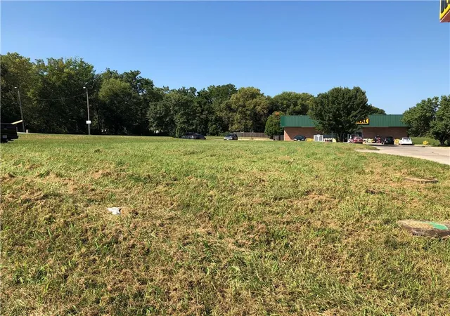 1st image of 222 N Madison St, Raymore, MO 64083 | MLS# 2199781