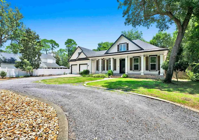 Photo 3 of Single family home for sale at 5710 Red Cedar St, Pensacola, FL 32507 | MLS# 685621 | Listing updated on 2026-09-09