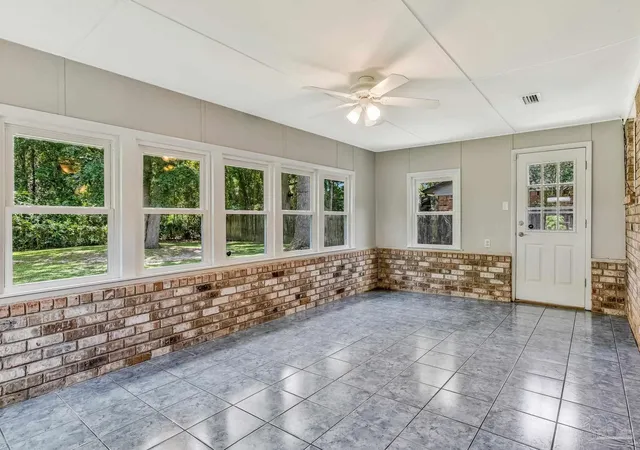 Homes for sale in Pace, FL | 5712 Ivy Ln, Pace, FL 32571 | MLS# 685849