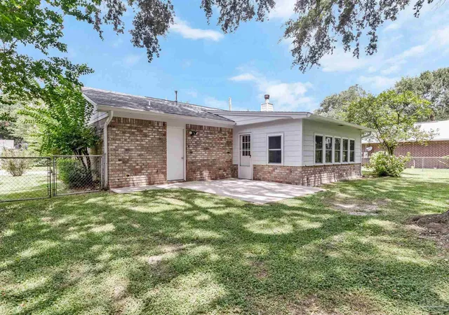 Homes for sale in Pace, FL | 5712 Ivy Ln, Pace, FL 32571 | MLS# 685849