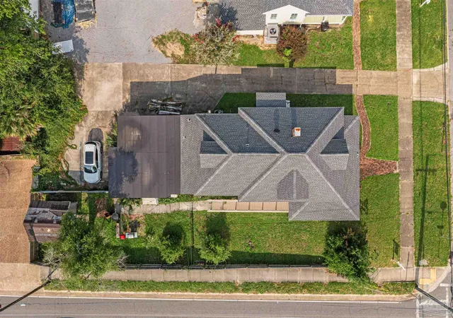 Photo 37 of Single family home for sale at 823 E Jackson St, Pensacola, FL 32501 | MLS# 685168 | Listing updated on 2026-10-21