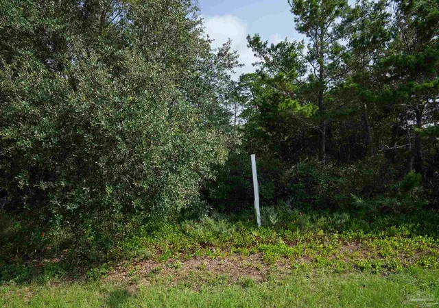 Photo 3 of Land for sale at 4282 Gulf Breeze Pkwy, Gulf Breeze, FL 32563 | MLS# 685057 | Listing updated on 2026-07-01