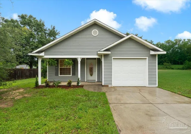 Homes for sale in Pace, FL | 4812 Fairoaks Dr, Pace, FL 32571 | MLS# 684318