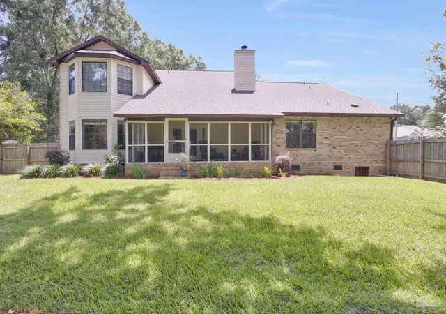 2nd image of 39 Blithewood Dr, Pensacola, FL 32514 | MLS# 685566