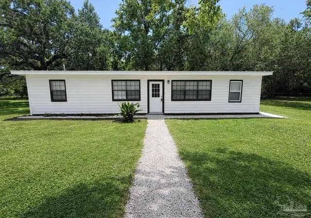 Single family home for sale at 821 Lydia Ave, Pensacola, FL 32505 | MLS# 685079