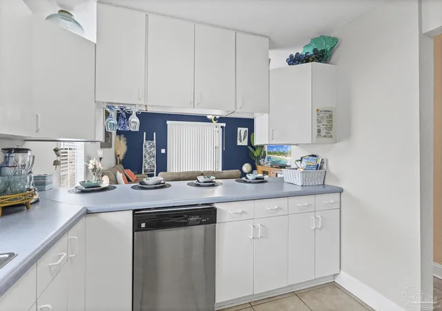 Photo 4 of Townhouse for sale at 13556 Perdido Key Dr, Pensacola, FL 32507 | MLS# 683863 | Listing updated on 2026-09-22