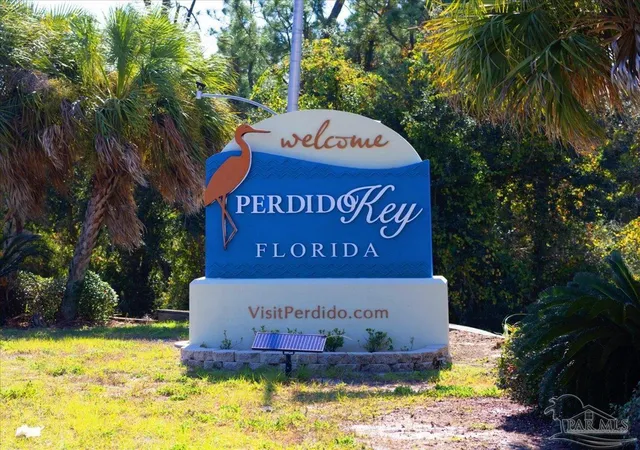 2nd image of 13599 Sandy Key Dr, Pensacola, FL 32507