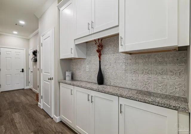 Photo 4 of Townhouse for sale at 1808 Stable Ln, Ft Walton Beach, FL 32547 | MLS# 688251 | Listing updated on 2026-08-29