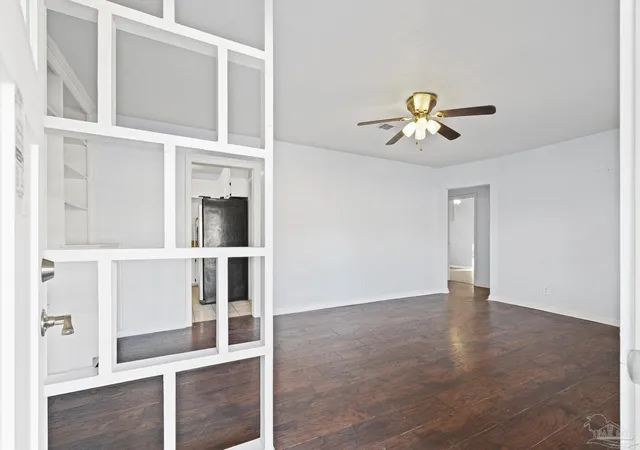 2nd image of 1631 E Hayes St, Pensacola, FL 32503 | MLS# 681361
