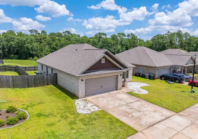 Photo 1 of Single family home for sale at 424 Pemberton Ln, Cantonment, FL 32533 | MLS# 685209 | Listing updated on 2026-09-14