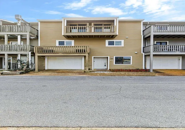 5th image of 612 S 1St St #20, Pensacola, FL 32507 | MLS# 677847