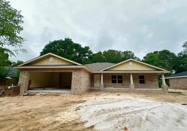 Single family home for sale at 5721 Lofty Pines Dr, Milton, FL 32570 | MLS# 683816 | Listing updated on 2026-09-09