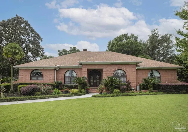 Photo 2 of Single family home for sale at 8632 Rosemont Dr, Pensacola, FL 32514 | MLS# 685015 | Listing updated on 2026-09-17