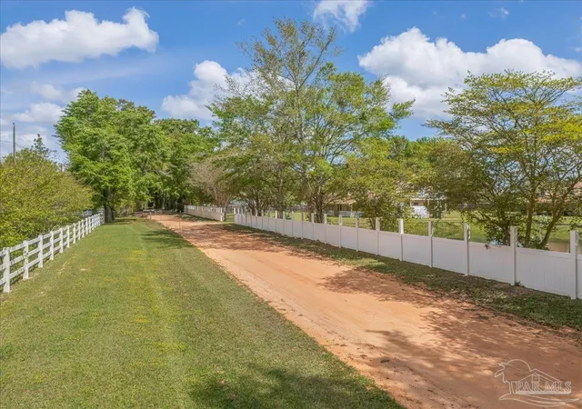 5th image of 5556 Chalker Rd, Molino, FL 32577 | MLS# 680530
