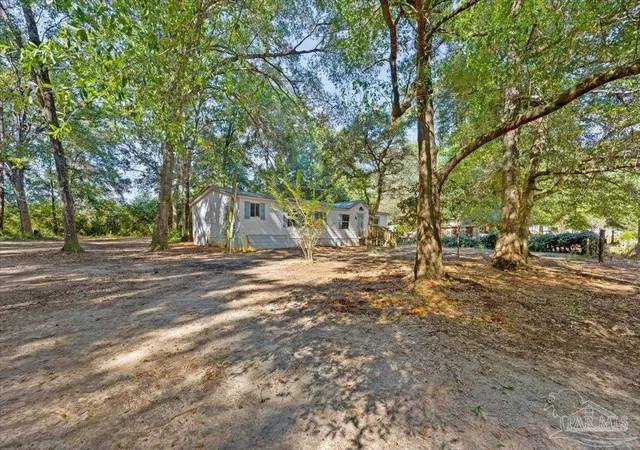 Homes for sale in Milton, FL | 5127 Lake End Dr, Milton, FL 32583 | MLS# 673021