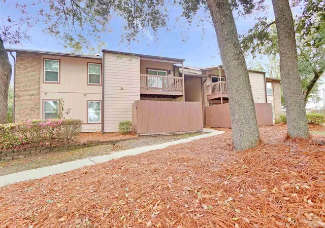 5th image of 2303 W Michigan Ave, Pensacola, FL 32526