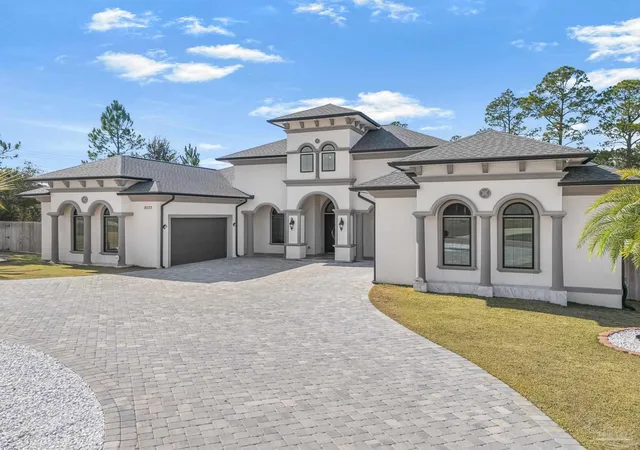 Photo 2 of Single family home for sale at 8073 Thoroughbred Rd, Pensacola, FL 32526 | MLS# 676989 | Listing updated on 2026-09-04