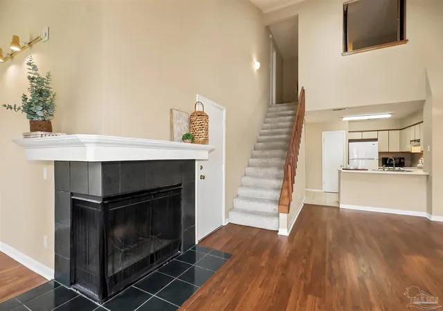 Listing Photo 4 - Condo for sale in building located at 7150 Plantation Rd, Pensacola, FL 32504 - Unit #226