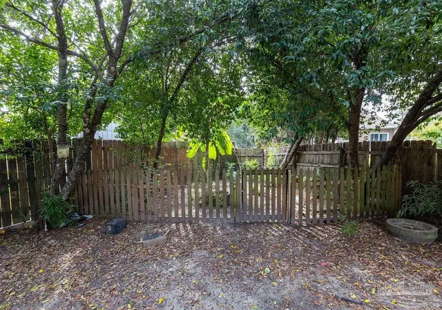 28th image of 6096 Schofield Dr, Pensacola, FL 32506 | MLS# 674509