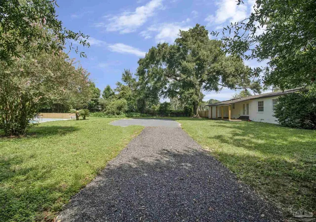 Photo 34 of Single family home for sale at 4751 W Spencer Field Rd, Pace, FL 32571 | MLS# 688192 | Listing updated on 2026-09-02