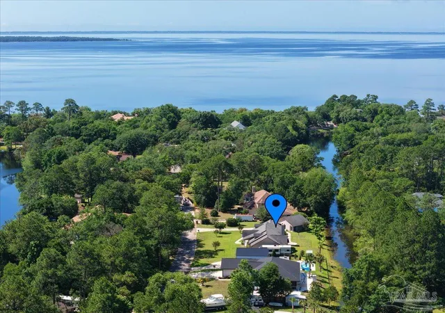 2nd image of 3171 Waterview Dr, Milton, FL 32583 | MLS# 683111