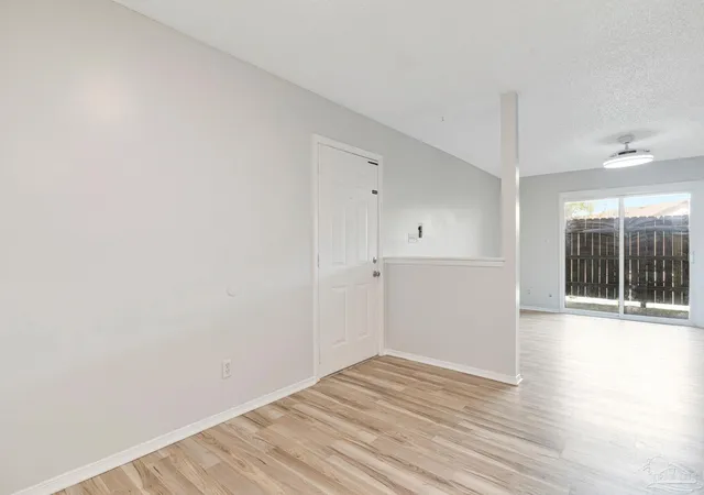 Photo 3 of Sale Pending at 2303 Michigan, Pensacola, FL 32526 | MLS# 682782 | Listing updated on 2026-08-27