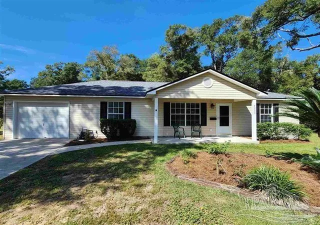 Homes for sale in Milton, FL | 4233 Seminole Trl, Milton, FL 32583 | MLS# 684339