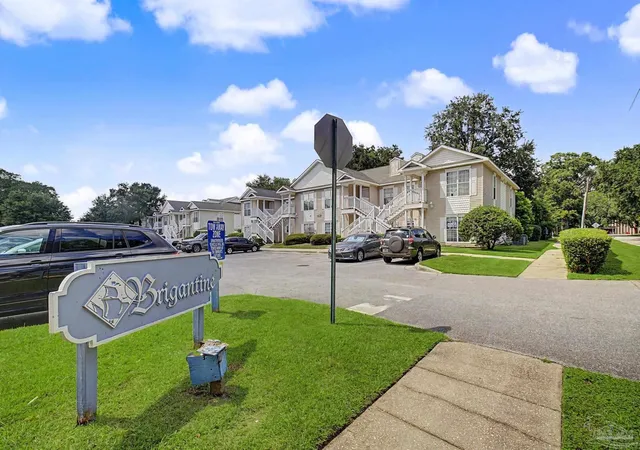 Photo 2 of Condo for sale at 7101 Joy St #K8, Pensacola, FL 32504 | MLS# 688108 | Listing updated on 2026-08-27